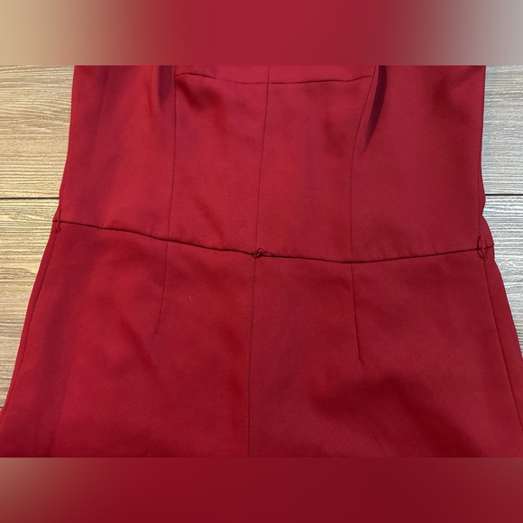 Halston heritage/ luxury wear/ CD Burgundy Jumpsuit/ woman’s 10/ - Picture 9 of 15